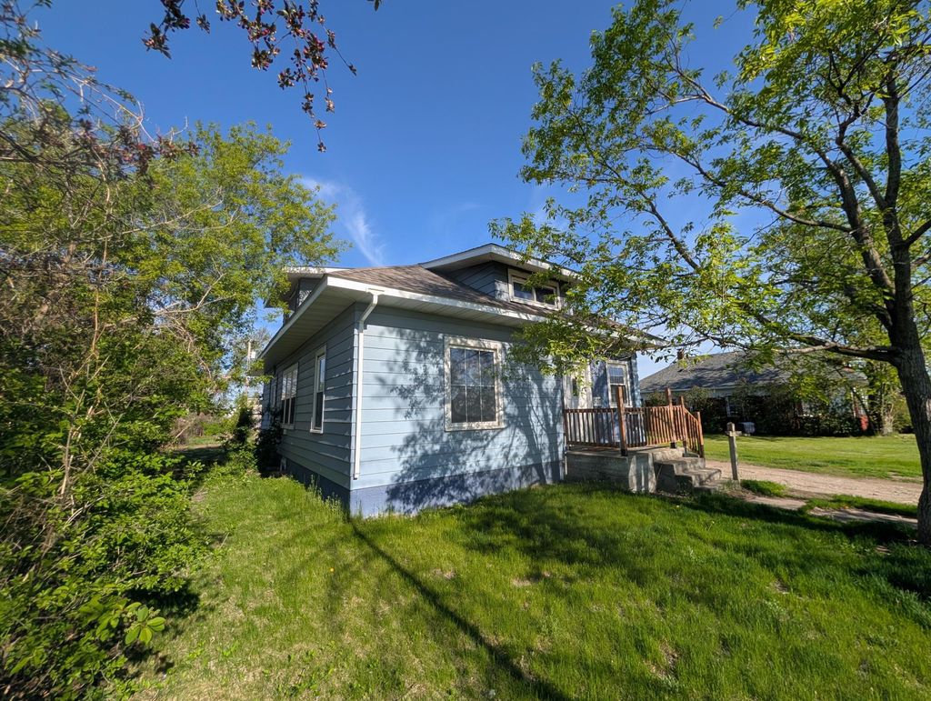 Photo of 507 Lincoln Avenue SE, Bemidji, MN 56601 (MLS # 7080142)