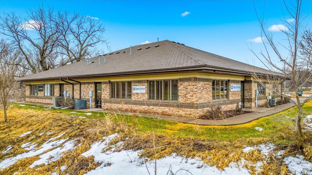 Photo of 8993 33rd Street N, Lake Elmo, MN 55042 (MLS # 7016805)