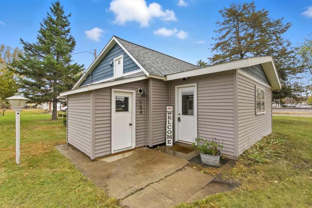 Photo of 104 W Centre Street, Royalton, MN 56373 (MLS # 7012691)