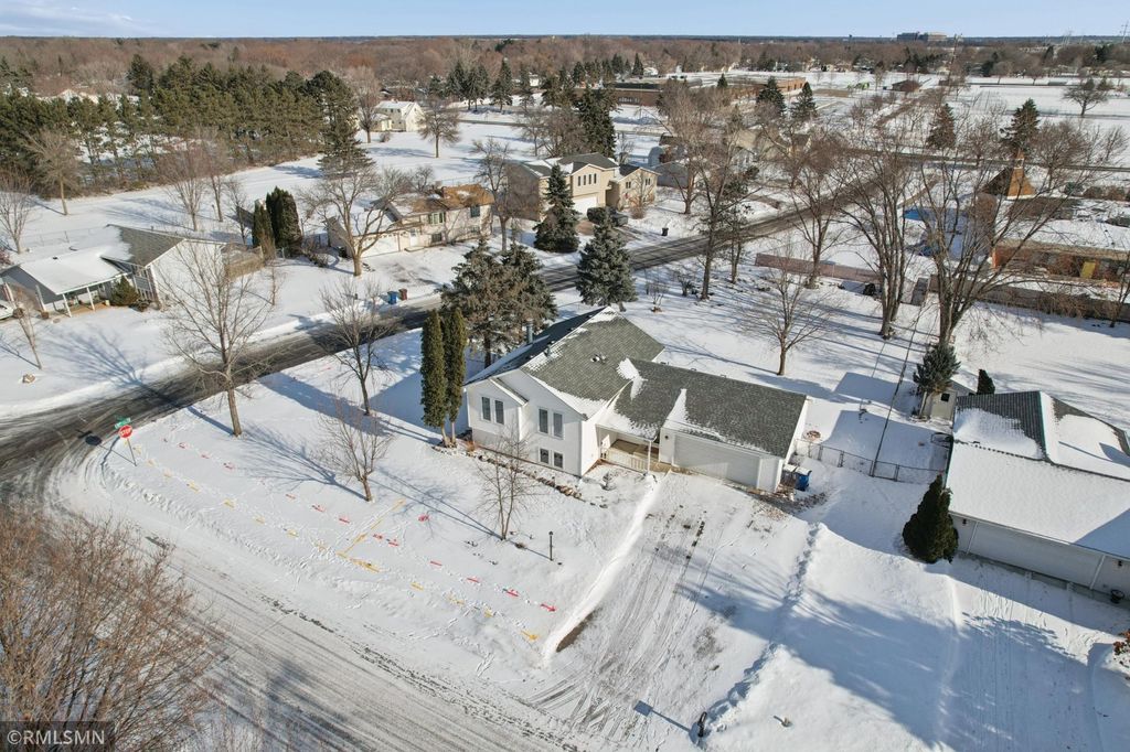 Photo of 9772 Trenton Lane N, Maple Grove, MN 55369 (MLS # 7009413)