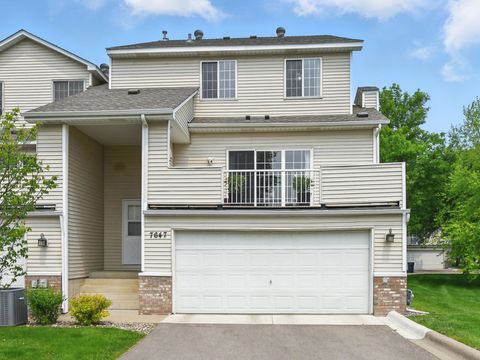 7647 Nicholas Way Chanhassen MN 55317