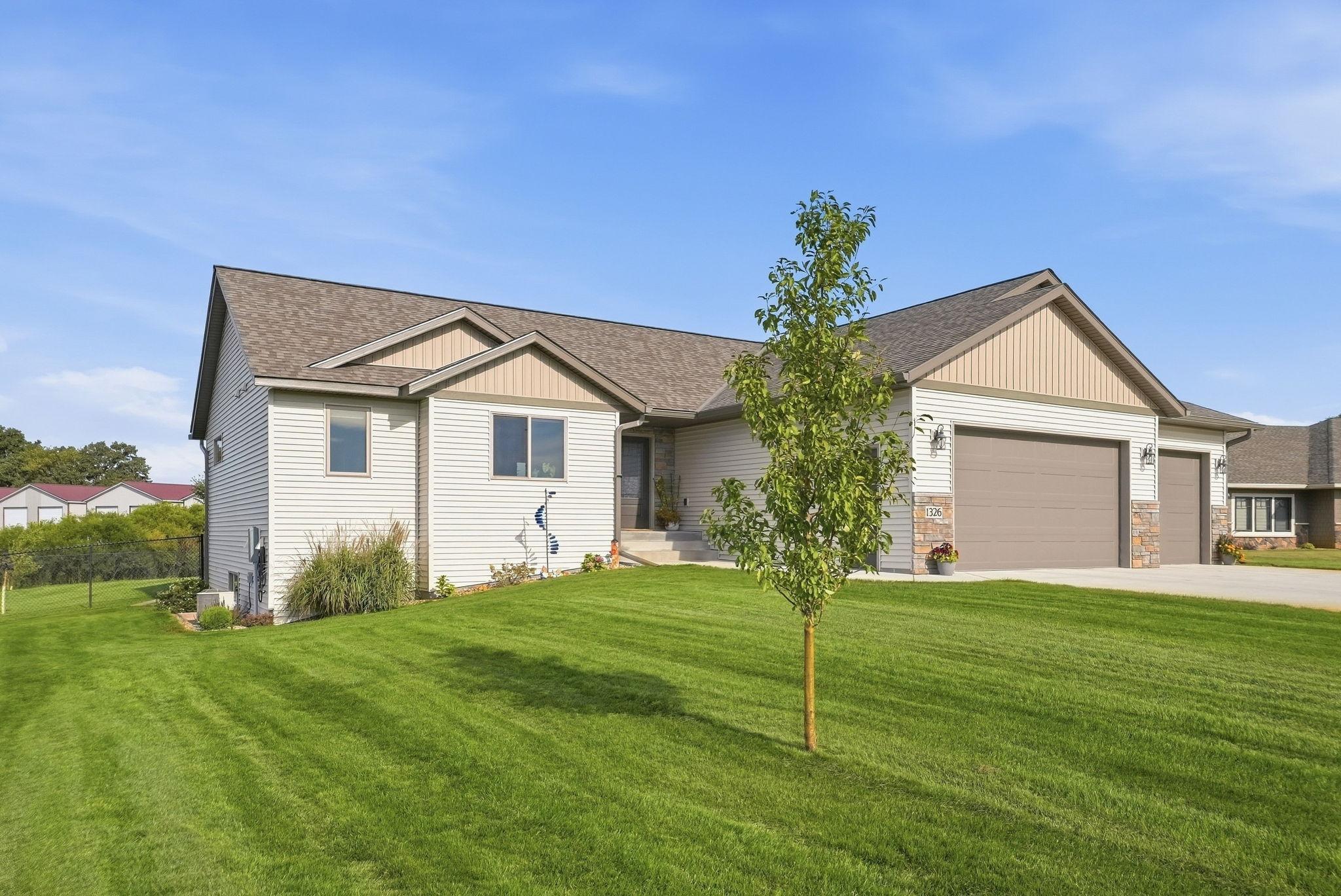 1326 Faith Hill Drive SW