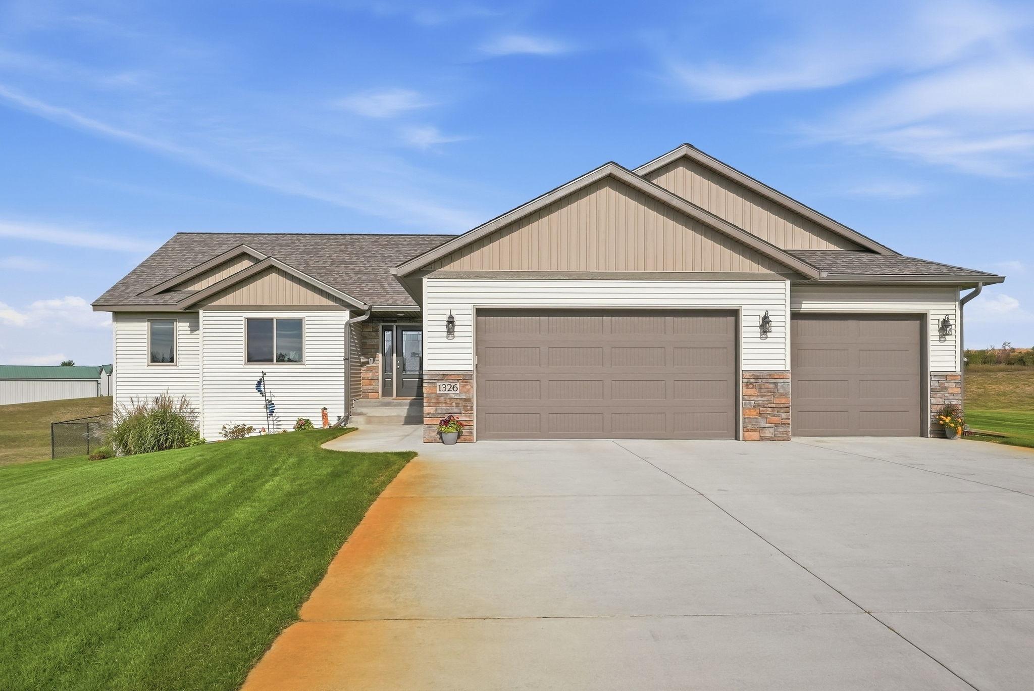 1326 Faith Hill Drive SW