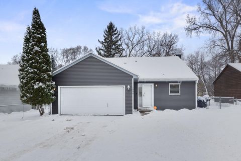 1999 Clarence Street Maplewood MN 55109