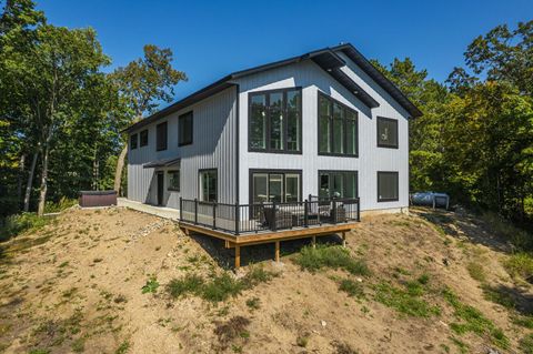 49307 368th Avenue Frazee MN 56544