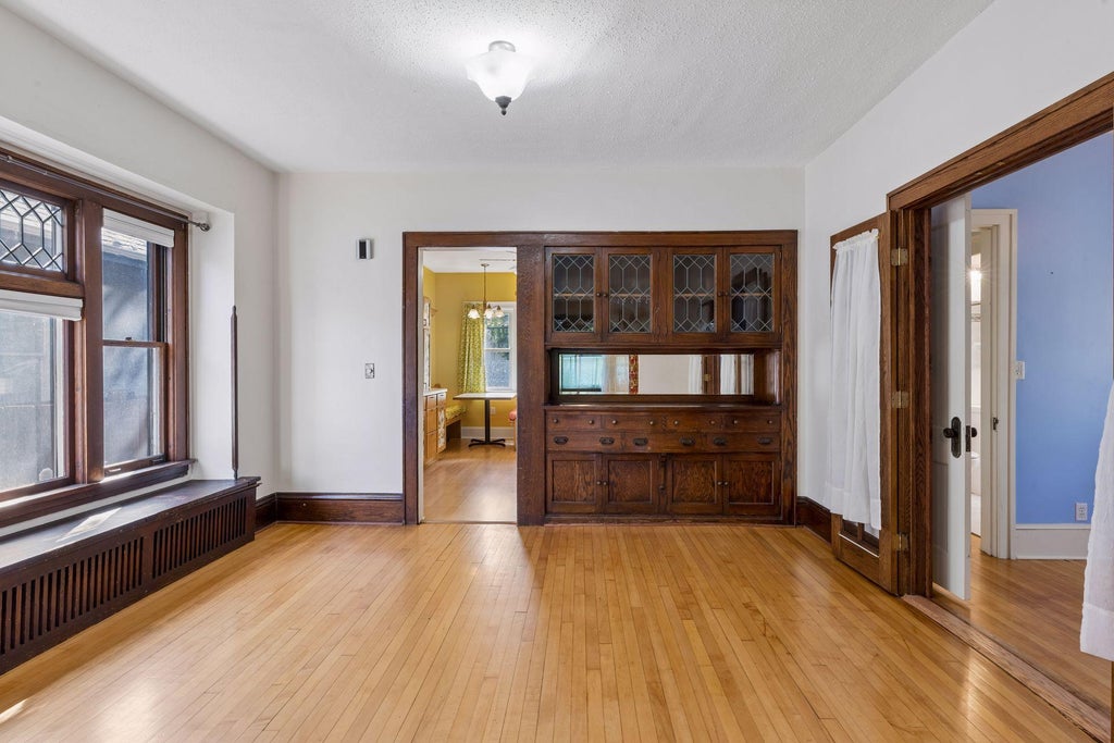Photo of 4027 Penn Avenue N, Minneapolis, MN 55412 (MLS # 7165128)