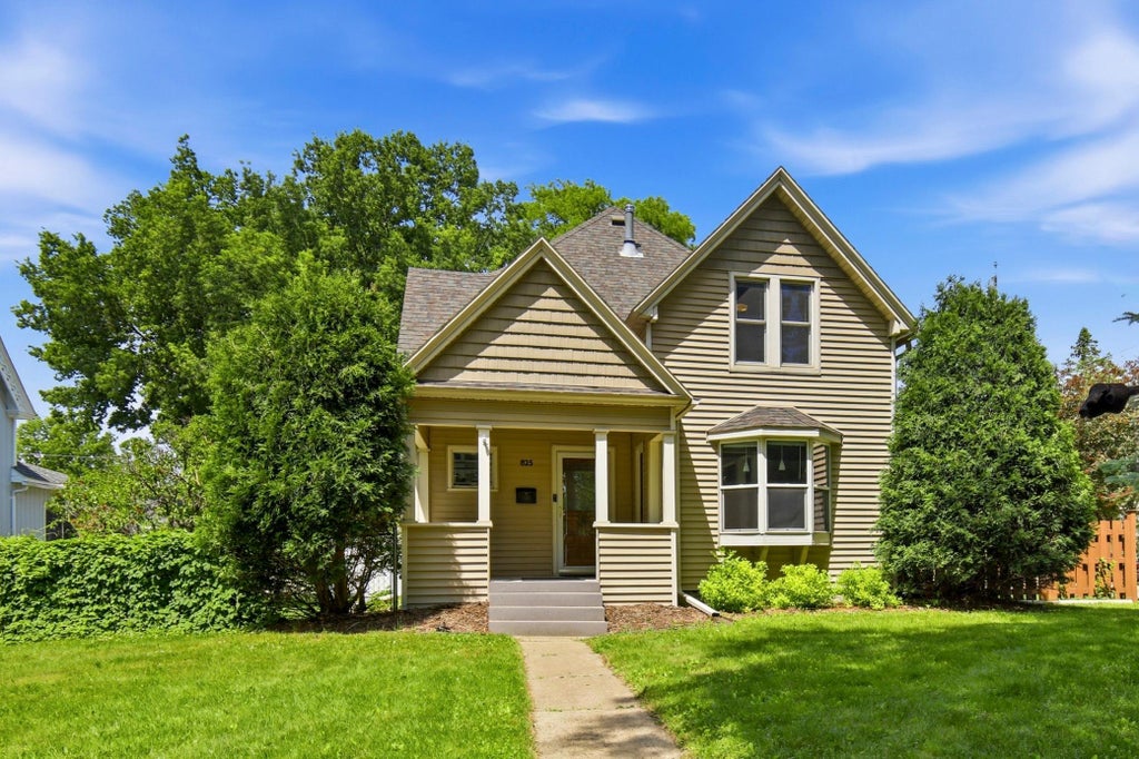 Photo of 825 E Center Street, Rochester, MN 55904 (MLS # 7087161)