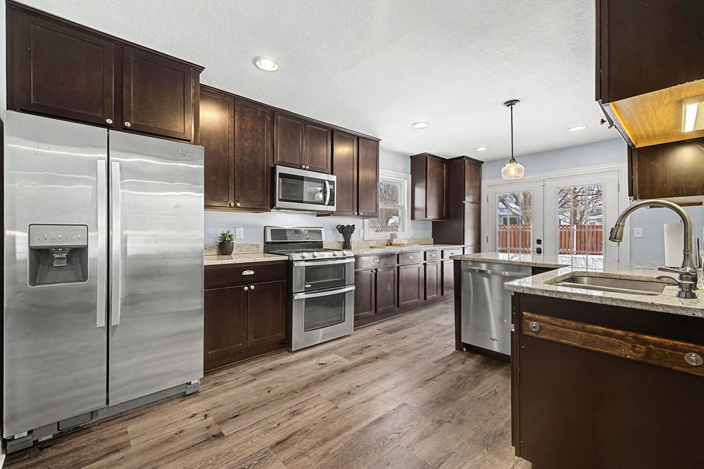 Photo of 8046 Erie Spur, Chanhassen, MN 55317 (MLS # 7014724)