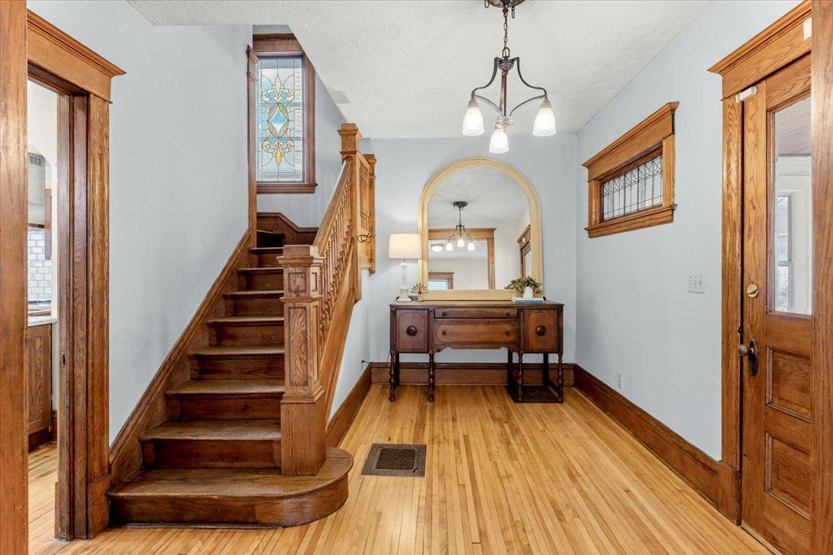 3224 Aldrich Avenue S