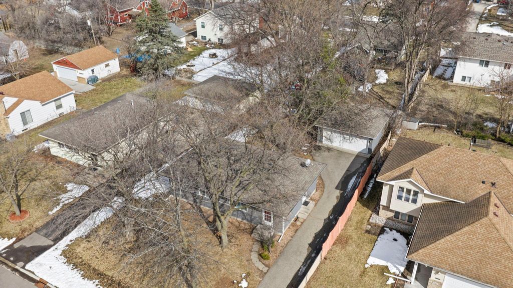 Photo of 9917 Pillsbury Avenue S, Bloomington, MN 55420 (MLS # 7041396)