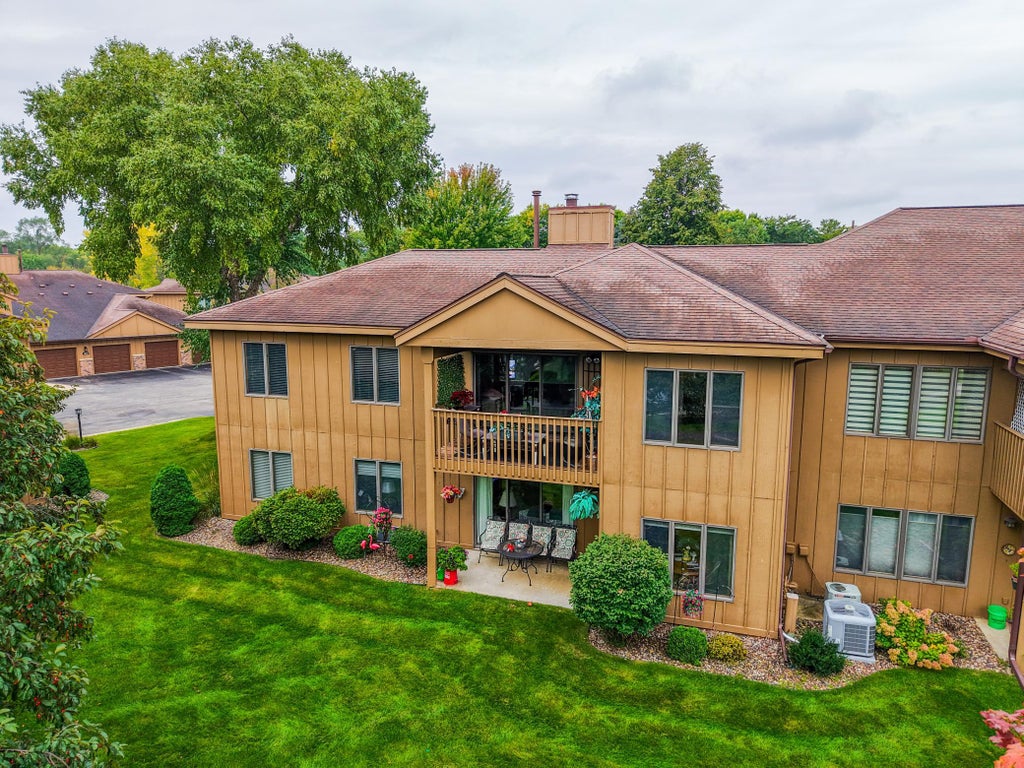 Photo of 1808 Lakeview Court SW #204, Rochester, MN 55902 (MLS # 7150548)
