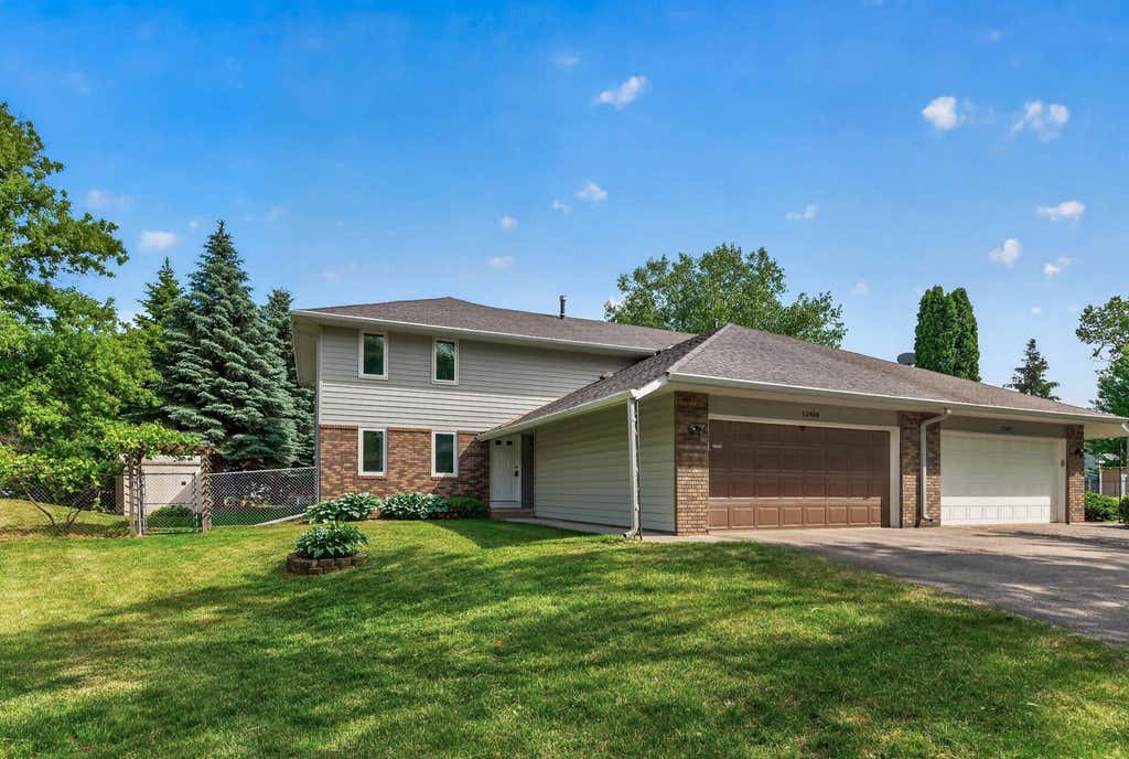 Photo of 12405 Birnamwood Court, Burnsville, MN 55337 (MLS # 7086037)