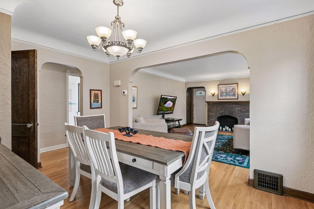Photo of 5912 10th Avenue S, Minneapolis, MN 55417 (MLS # 7153118)