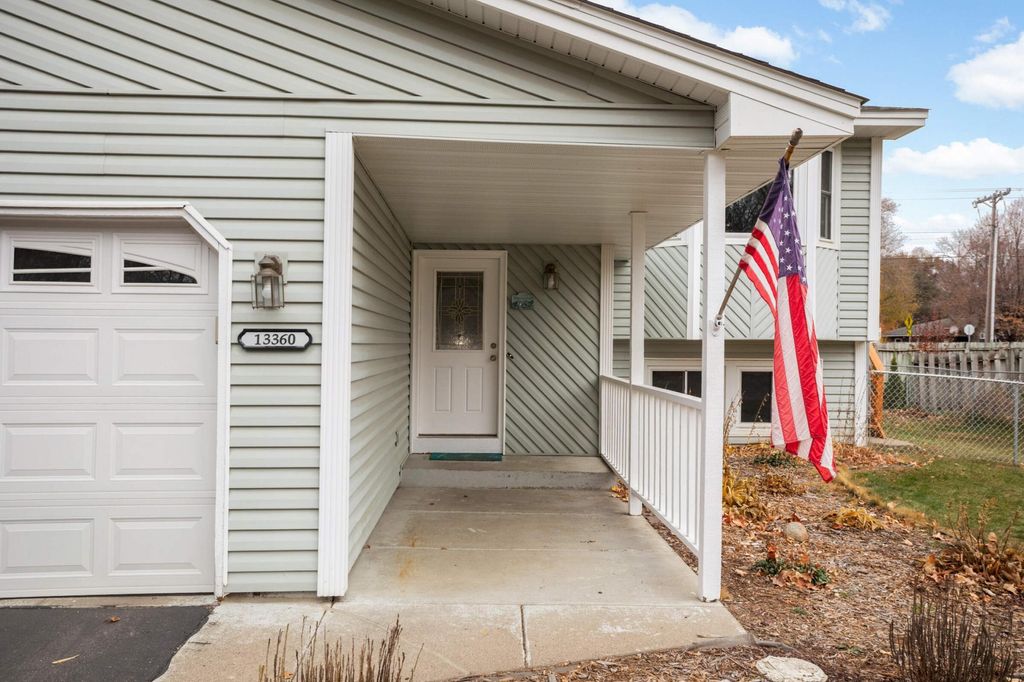 Photo of 13360 Wellington Circle, Champlin, MN 55316 (MLS # 7016494)