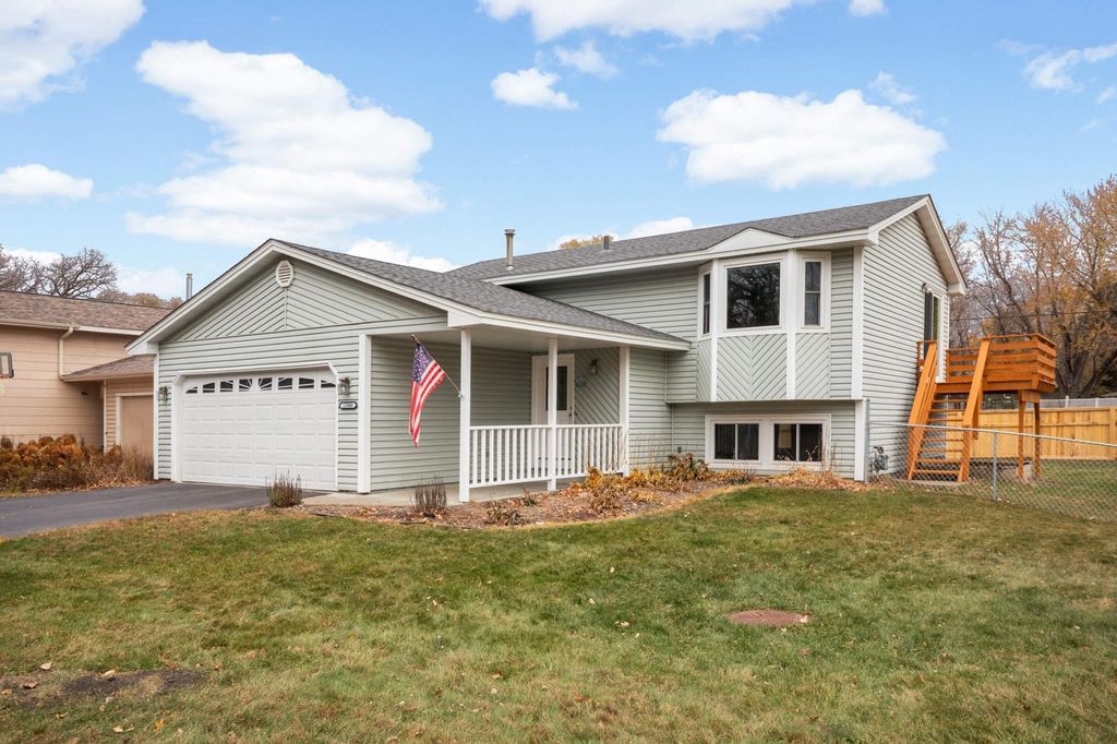 Photo of 13360 Wellington Circle, Champlin, MN 55316 (MLS # 7016494)
