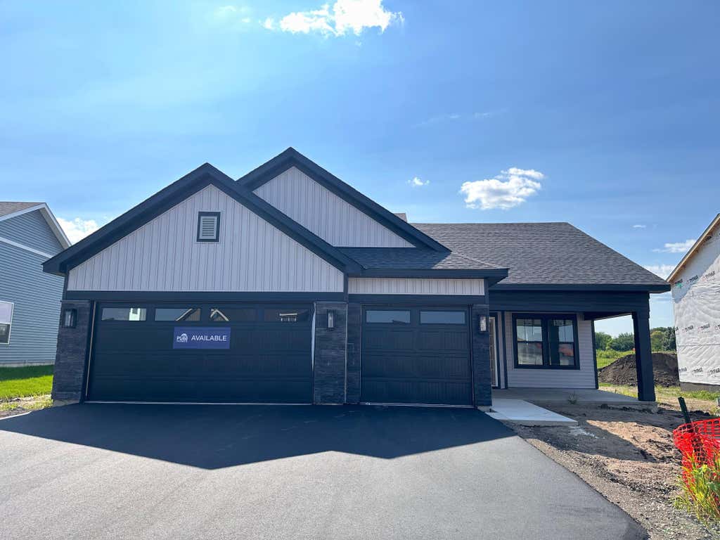 Photo of 1652 Lund Way, Shakopee, MN 55379 (MLS # 7132018)