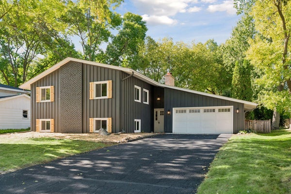 5516 WARDEN AVE, MINNEAPOLIS, MN 55436 - Image a2e20cf5cba4663f90adfa063d40f3a1/2677251492