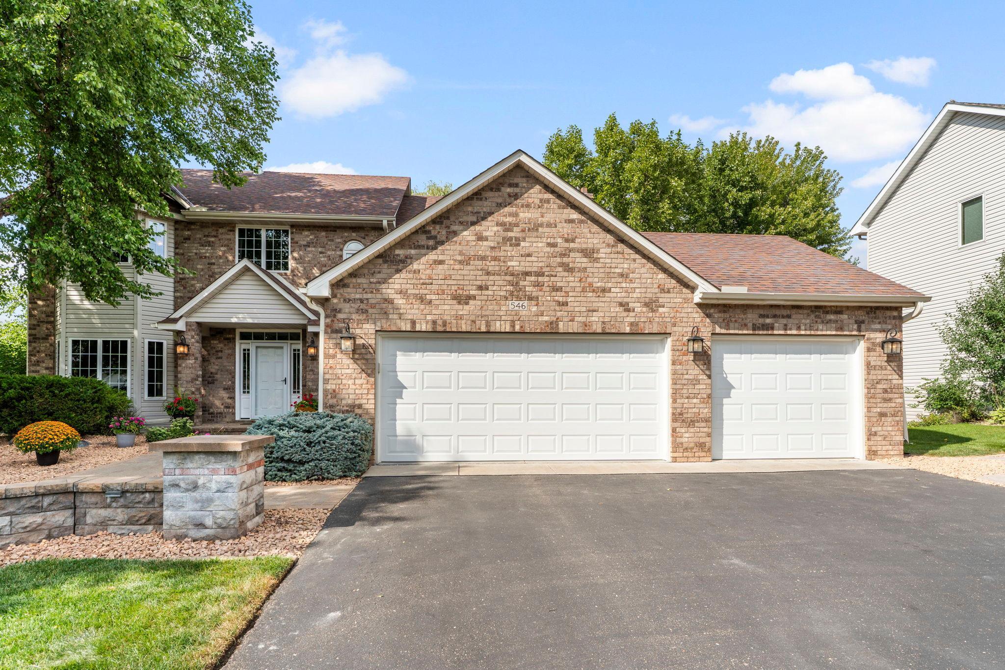 546 White Pine Way