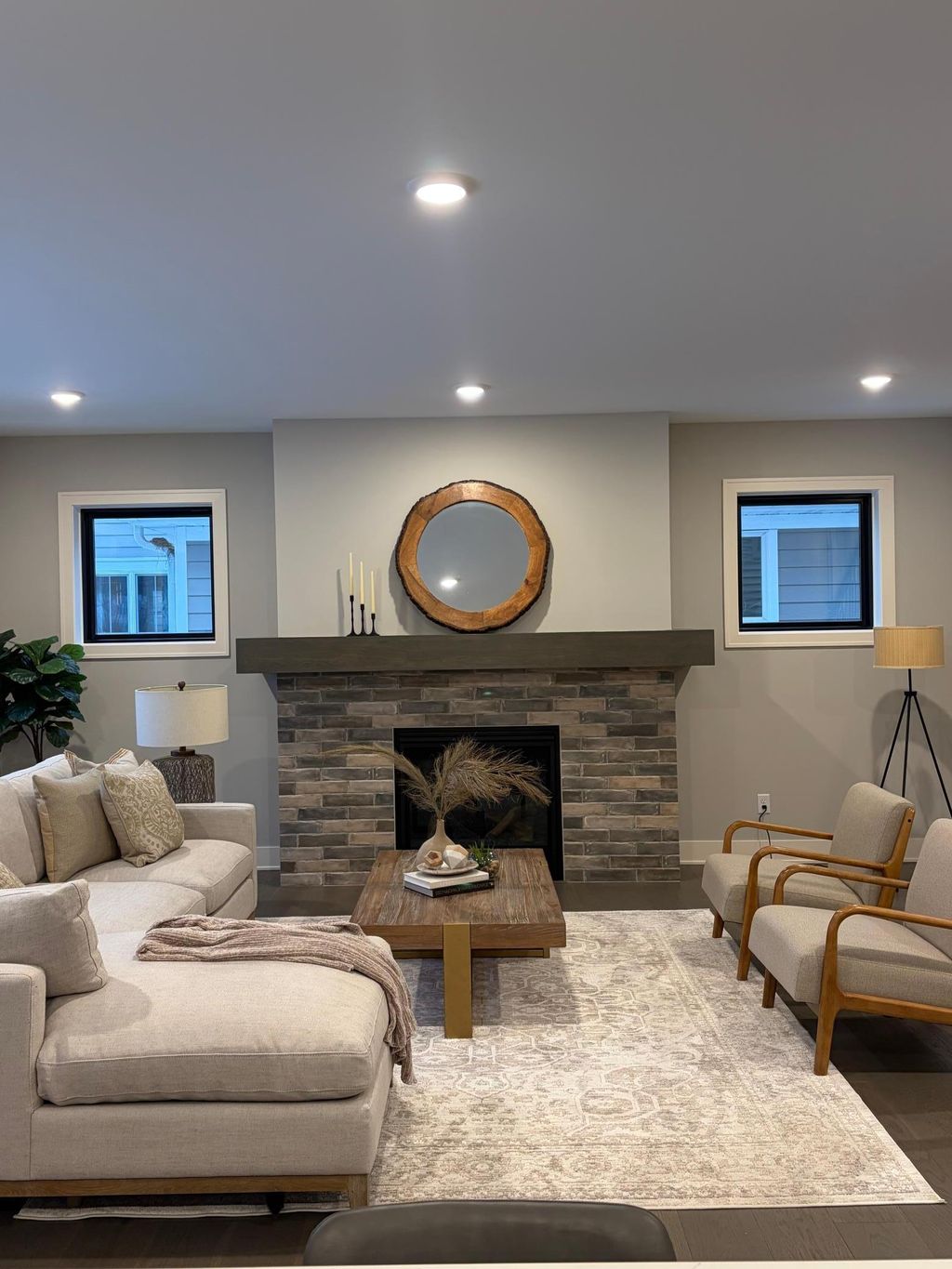 Photo of 5821 Ashcroft Avenue, Edina, MN 55424 (MLS # 7006458)