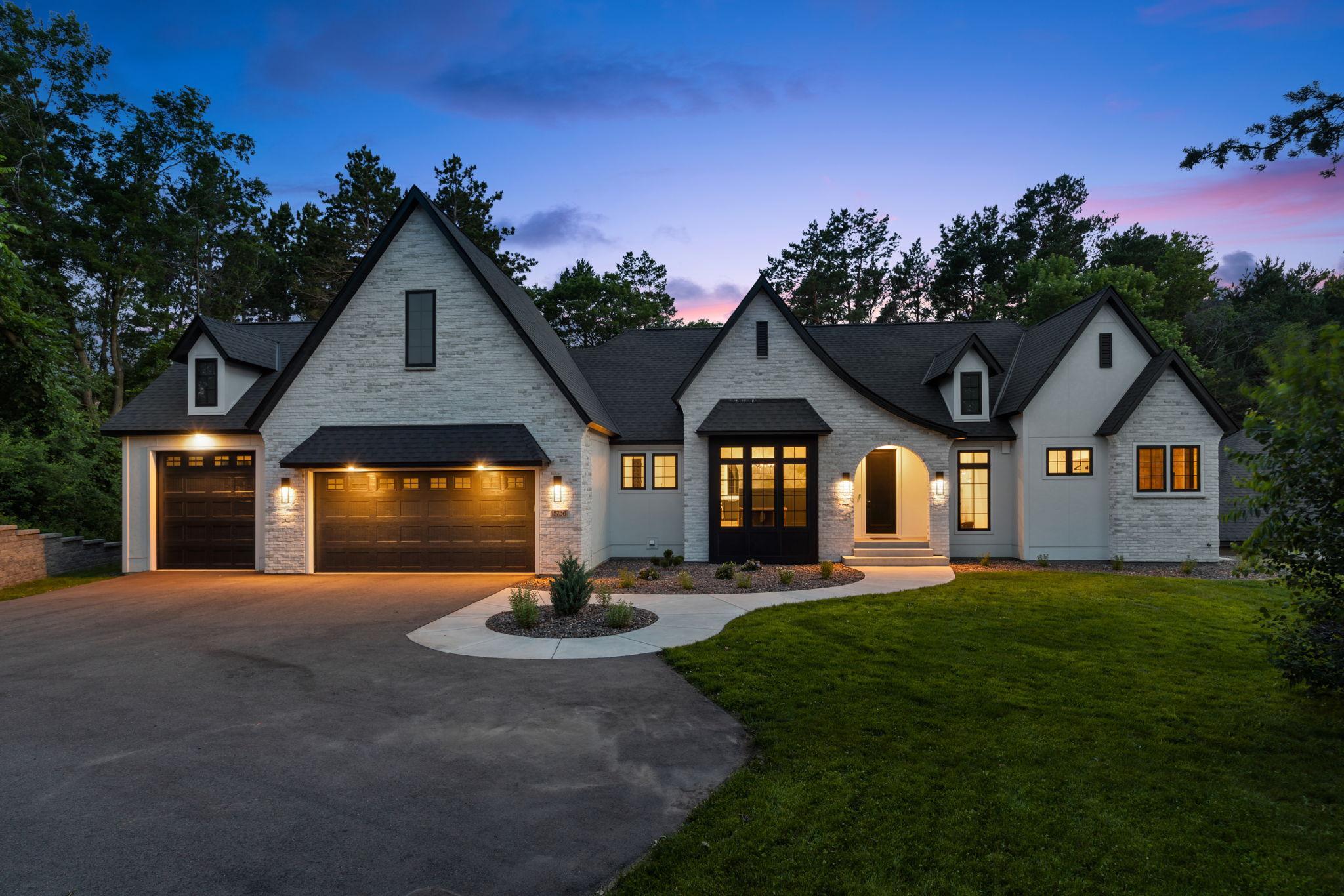 5736 57th Street Cove N