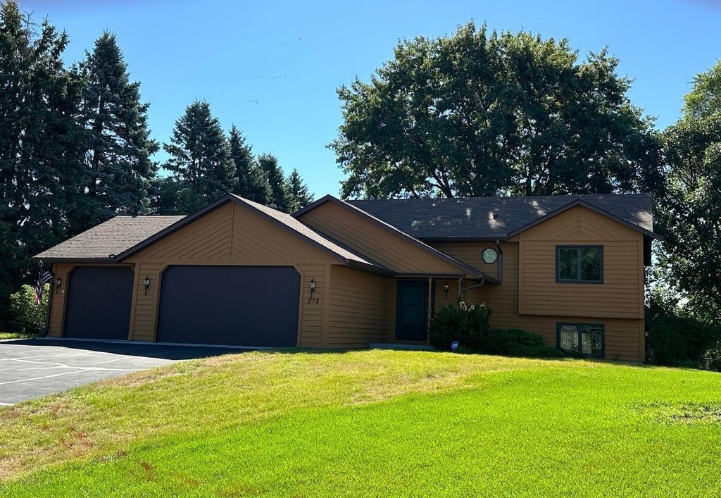 Photo of 218 Egret Lane, Lino Lakes, MN 55014 (MLS # 7150942)