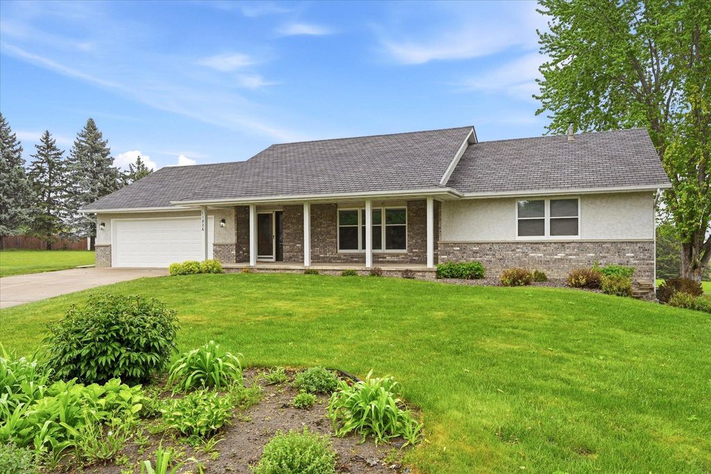 Photo of 11826 Larabee Circle NE, Albertville, MN 55301 (MLS # 7075769)