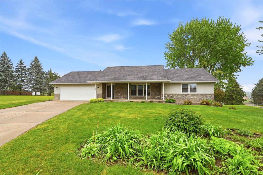 Photo of 11826 Larabee Circle NE, Albertville, MN 55301 (MLS # 7075769)