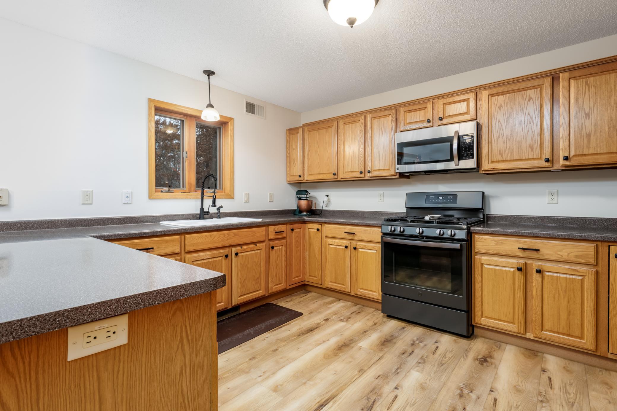 13893 Emily Circle