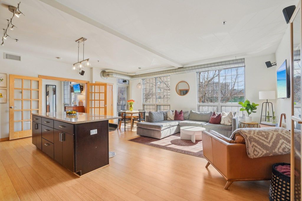 Photo of 521 2nd Street SE #216, Minneapolis, MN 55414 (MLS # 7043408)