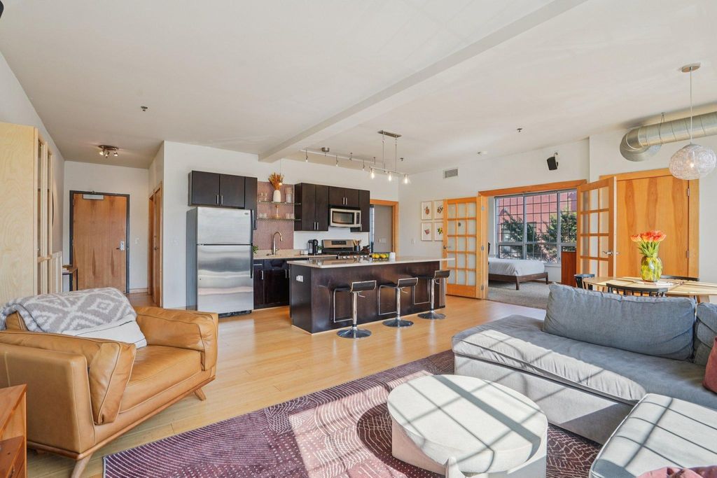 Photo of 521 2nd Street SE #216, Minneapolis, MN 55414 (MLS # 7043408)