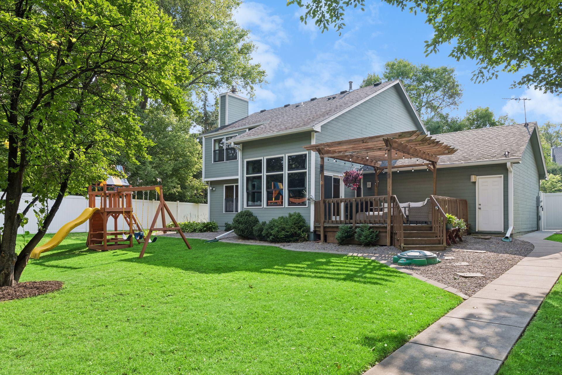 4601 Fairway Hills Drive