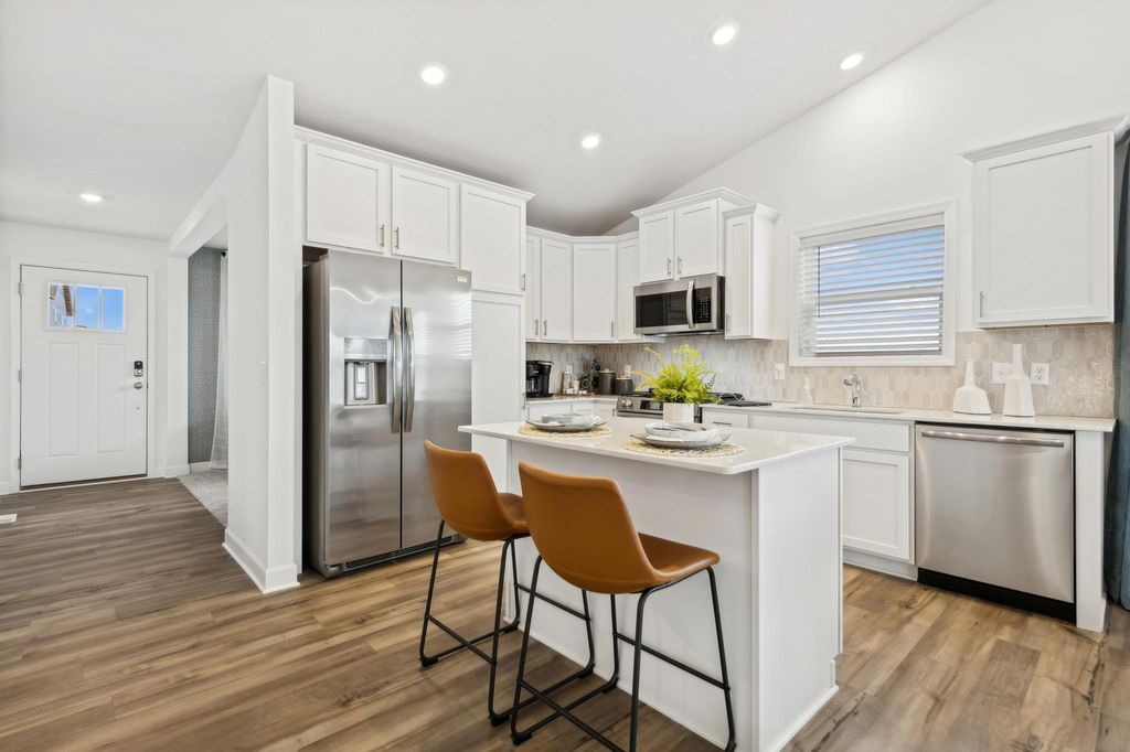 Photo of 10839 Hemingway Avenue S, Cottage Grove, MN 55016 (MLS # 6803698)