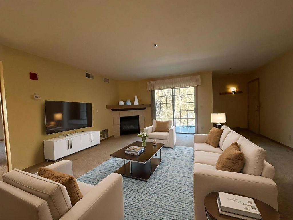 Photo of 1872 Deerhaven Lane NE #8, Rochester, MN 55906 (MLS # 7008196)