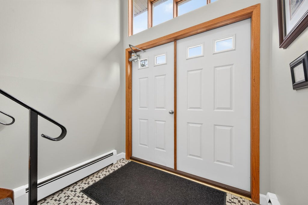 Photo of 2733 Virginia Avenue N, New Hope, MN 55427 (MLS # 7132087)