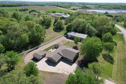 18867 County Road 9, Avon, MN 56310 - #: 6699370