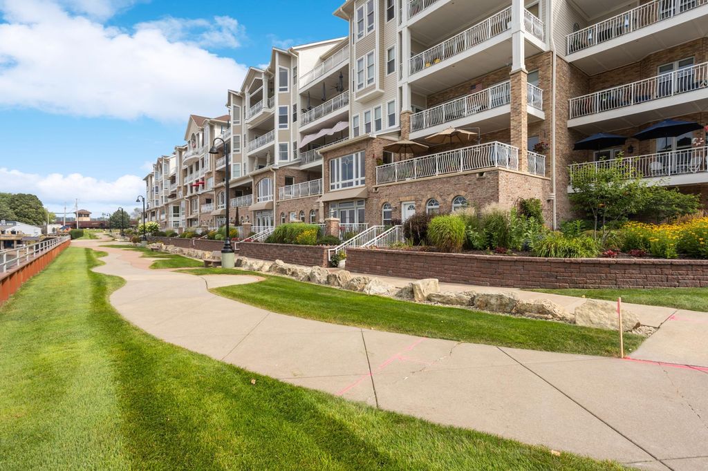 Photo of 150 Front Street #323, Prescott, WI 54021 (MLS # 7020305)