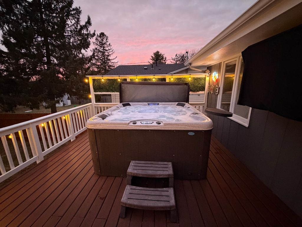 Photo of 6515 Olympia Street, Golden Valley, MN 55427 (MLS # 7036218)