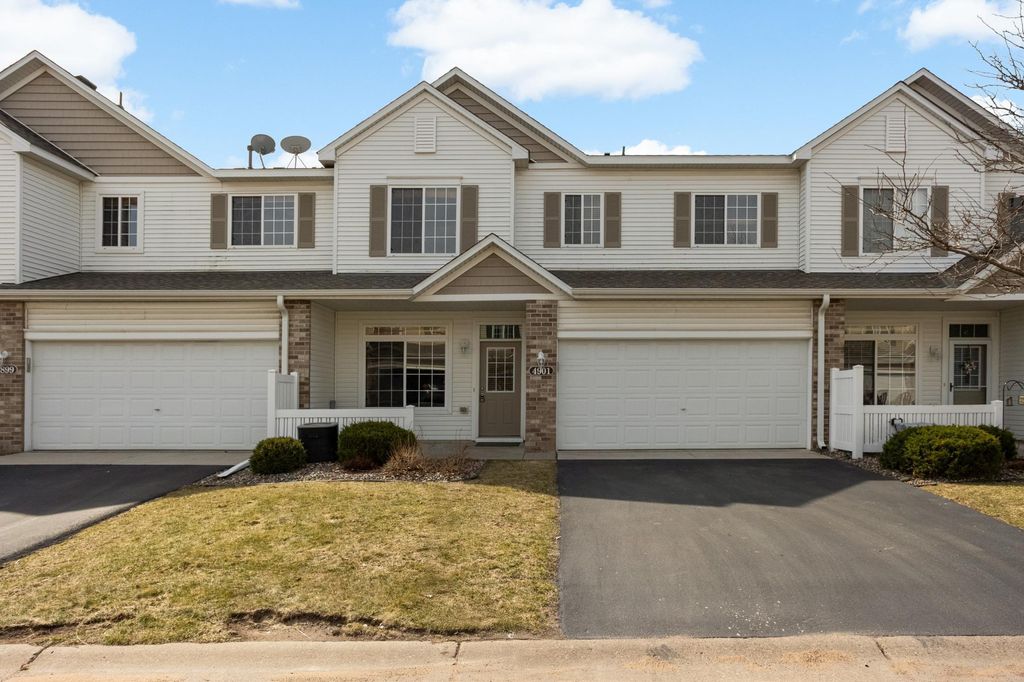 Photo of 4901 Bisset Lane, Inver Grove Heights, MN 55076 (MLS # 7053398)