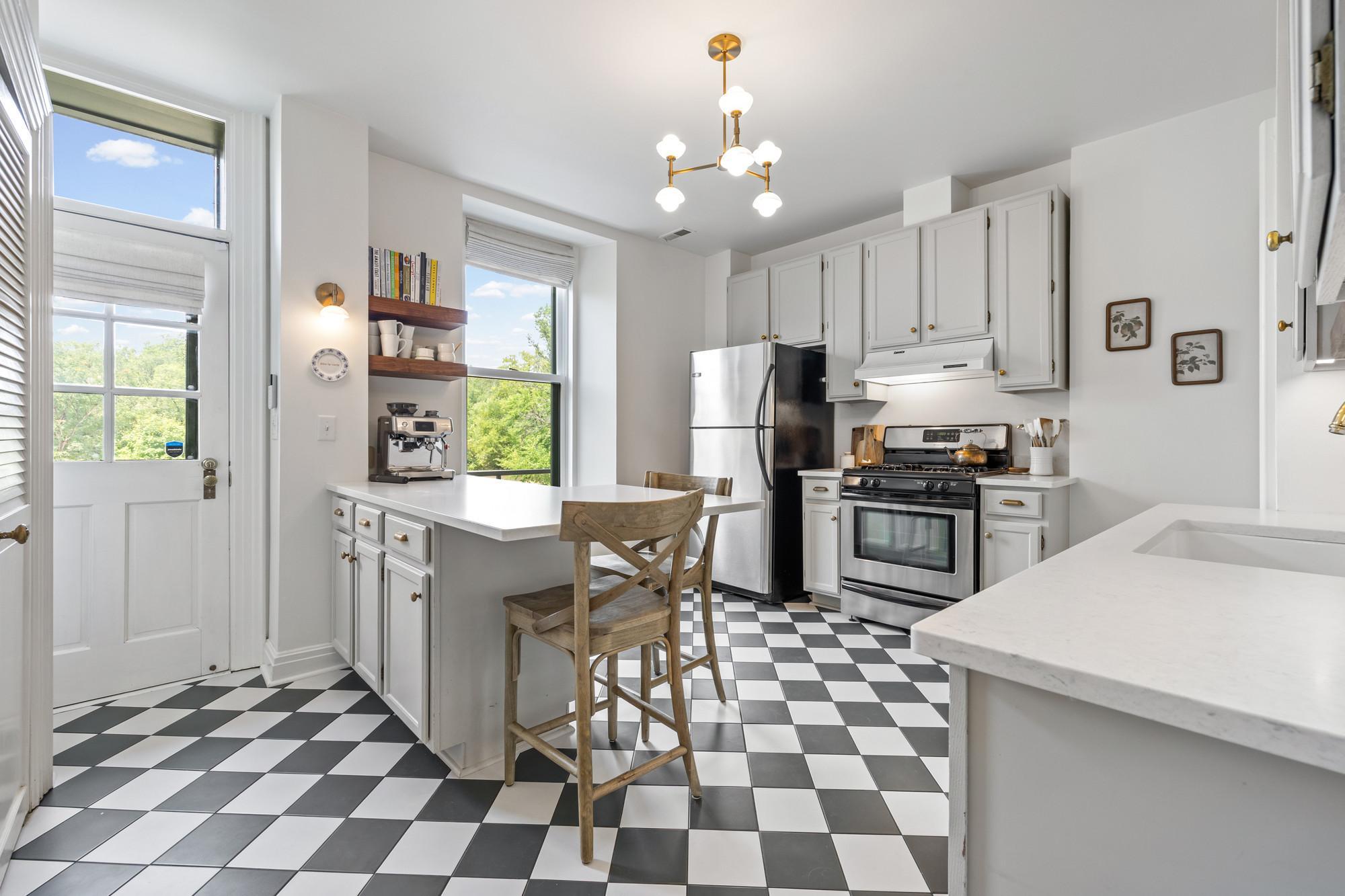 12 Grove Street 12A