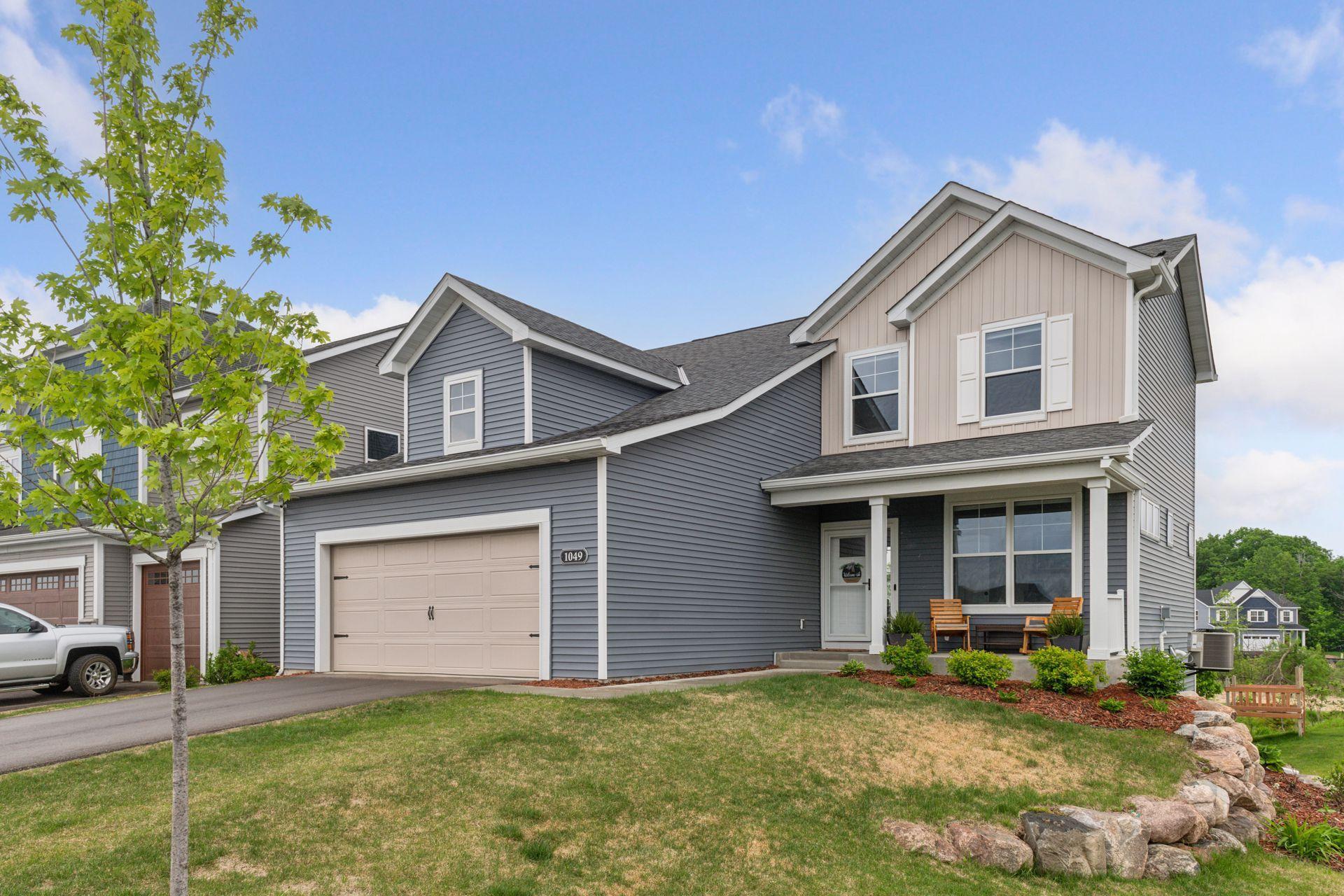 1049 Fabel Lane