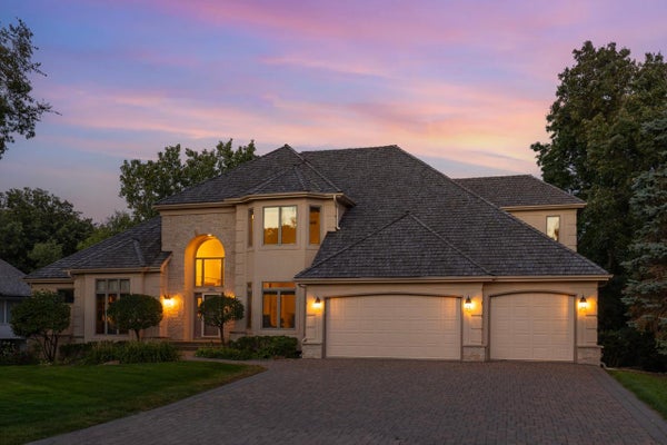 8665 WYNSTONE PASS, EDEN PRAIRIE, MN 55347 - Image a3912a3629af1dd4e4d8d7c586b264f2/1829590254