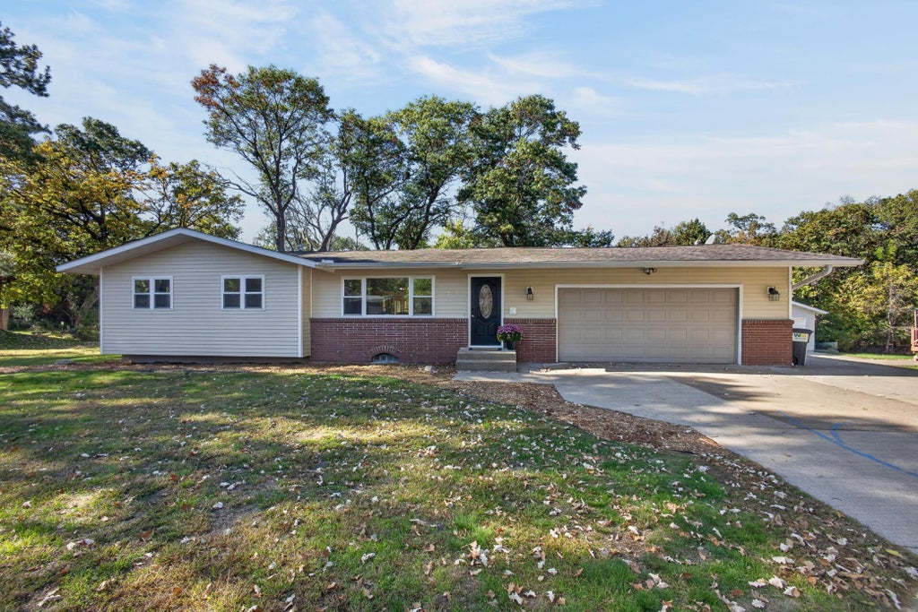 Photo of 2555 Holly Street S, Cambridge, MN 55008 (MLS # 7156439)