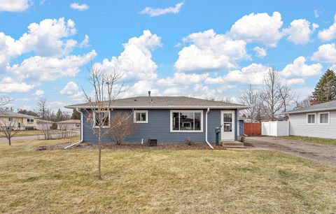 7077 Delaney Avenue Inver Grove Heights MN 55076