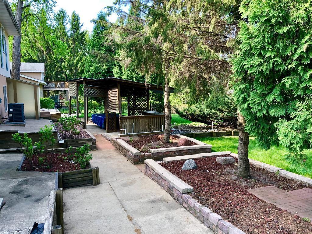 2981 Pilot Knob Road