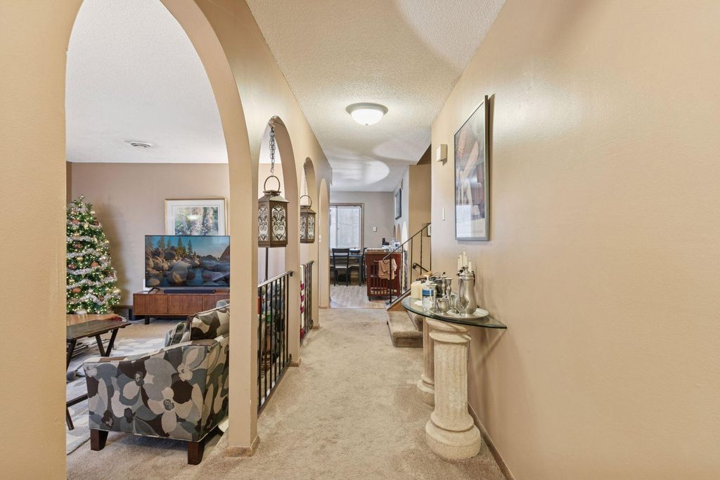 Photo of 2630 Mississippi Street, New Brighton, MN 55112 (MLS # 7000061)