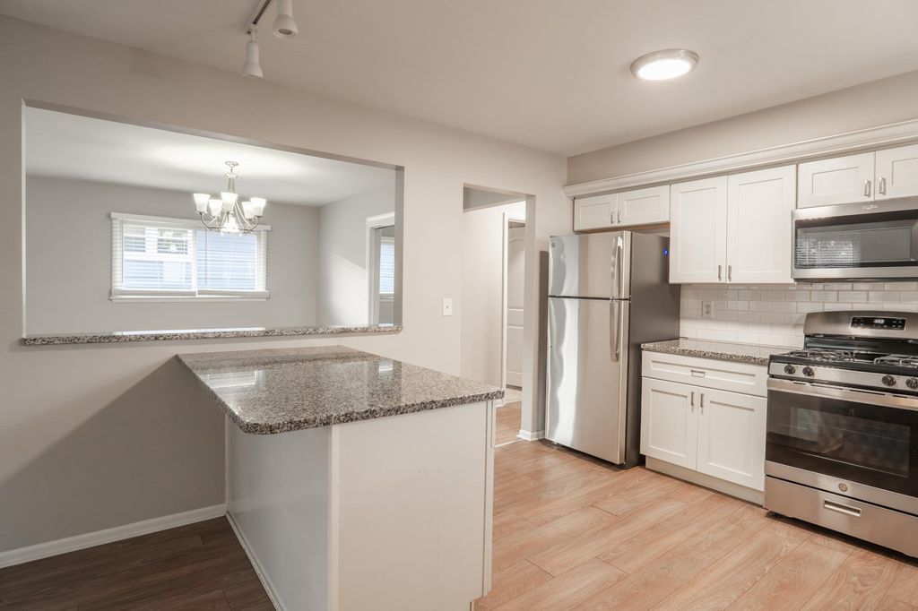 Photo of 6418 Knoll Street N, Golden Valley, MN 55427 (MLS # 7018469)