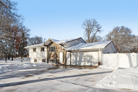 677 Highway 96 W Shoreview MN 55126