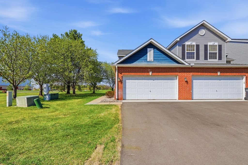 Photo of 8507 Grove Circle, Shakopee, MN 55379 (MLS # 7061823)