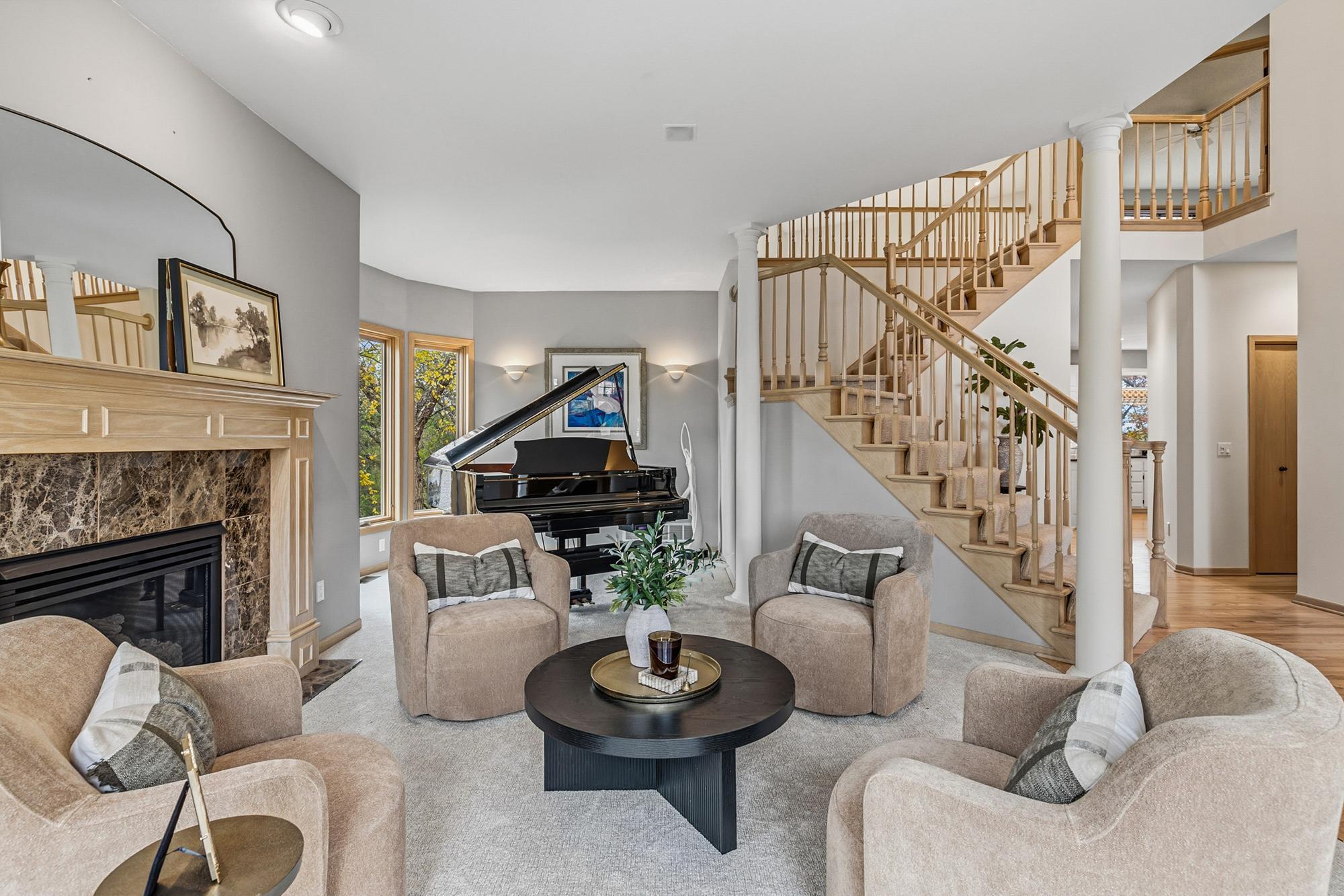 11338 Hawk High Court