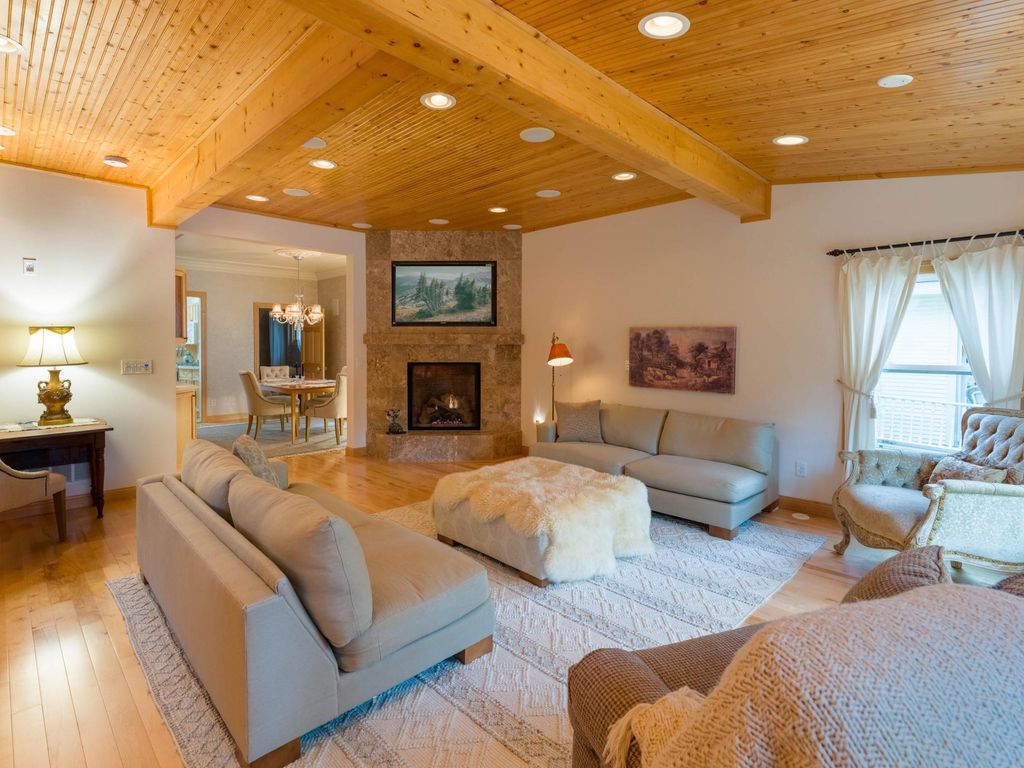 Photo of 3801 Lyndale Avenue S, Minneapolis, MN 55409 (MLS # 7031370)